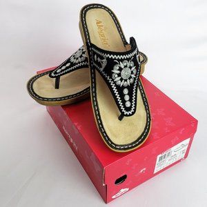 Alegria Vanessa Wedge